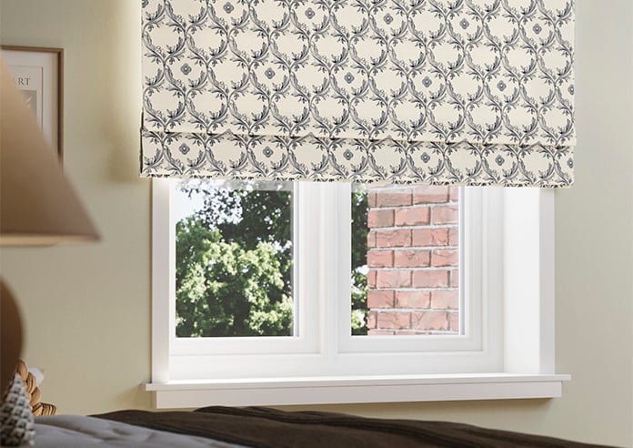 Vine and Bloom, Hudds - Roman Blind - Image 5